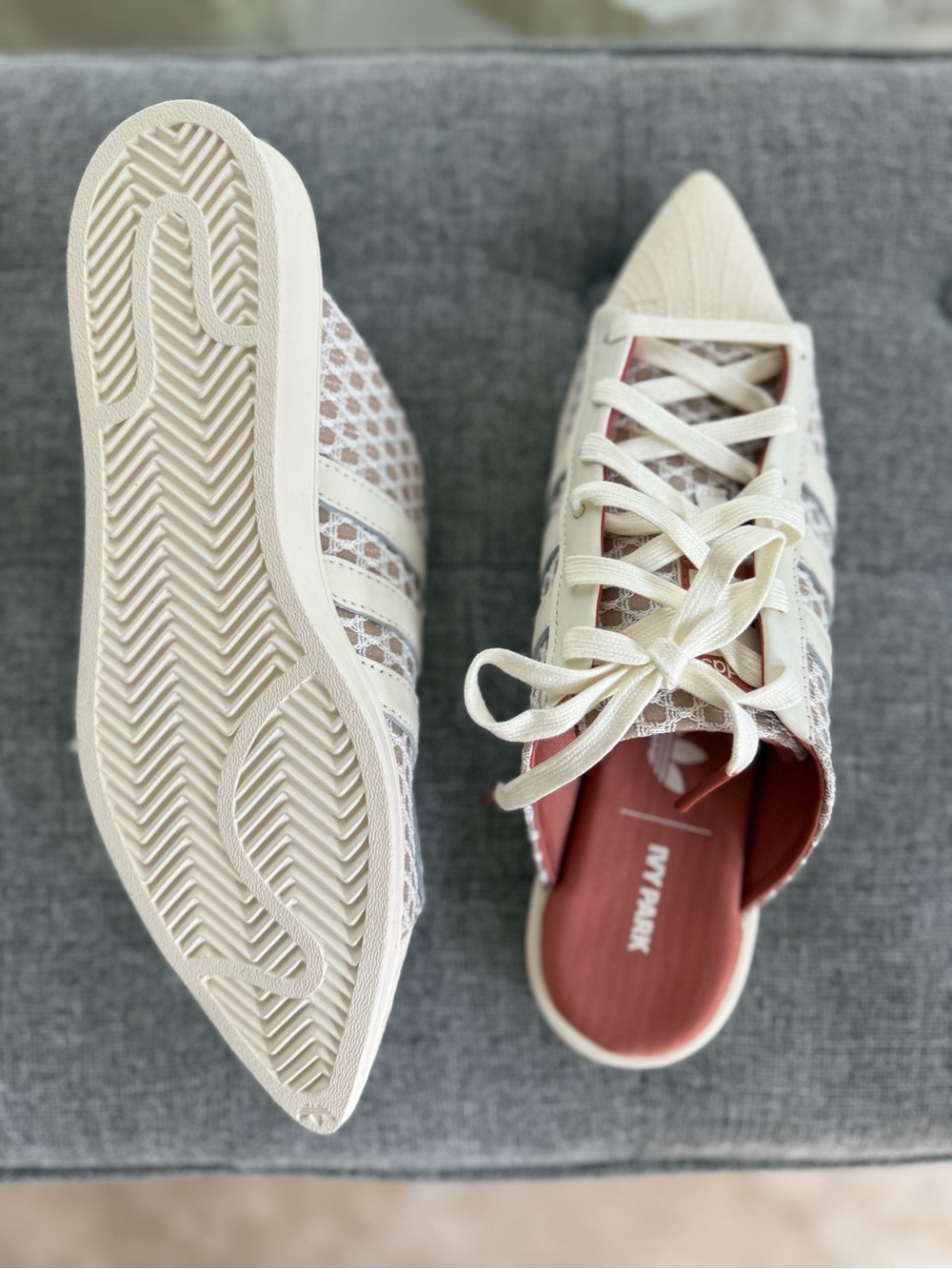 Ivy Park Adidas Mule NWT Women’s US 7 Lace-Up Sneaker Mule in Cream and Rosewood - Picture 3 of 4